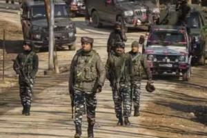 जम्मू-कश्मीर: पुलवामा जिले में सुरक्षा बलों ने 5 किलो आईईडी किया बरामद, एक गिरफ्तार