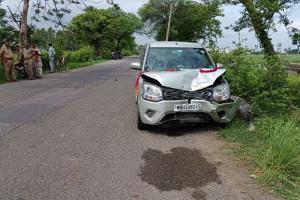 Gonda Accident : तेज रफ्तार कार ने बाइक में मारी ठोकर, तीन की मौत 