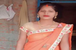 वाराणसी : दहेज के लिए विवाहिता की हत्या करने का आरोप, परिजनों ने लगाई इन्साफ की गुहार 