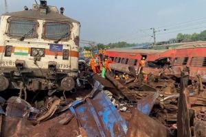 ओडिशा ट्रेन दुर्घटना: रेलवे ने दिया ‘तोड़फोड़’ और इंटरलॉकिंग प्रणाली से छेड़छाड़ की संभावना का संकेत 