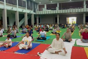 बरेली: योग दिवस के अवसर पर शिविर का आयोजन, लोगों को बताए गए योग करने के फायदे