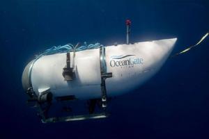 Titan submersible incident : एजेंसियों का एक अंतरराष्ट्रीय समूह कर रहा है जांच, पनडुब्बी में पांच लोग थे सवार