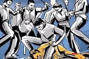 रुद्रपुर: पैसा लूटने का विरोध करने पर नशेड़ियों ने युवक को कर दिया अधमरा