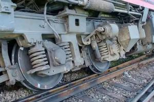 आंध्र प्रदेश में मालगाड़ी पटरी से उतरी, 14 और 15 जून को छह ट्रेनें हुईं रद्द 