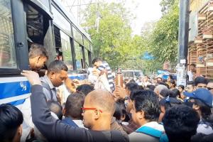 हल्द्वानी: स्टेशन में उमड़ी हरिद्वार जाने वाले परीक्षार्थियों की भीड़
