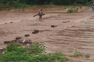 छत्तीसगढ़: गोदावरी नदी उफान पर, बाढ़ से जनजीवन प्रभावित 