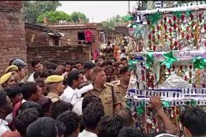 बहराइच: काफी मान मनौवल के बाद आज कर्बला में दफन हुई अलीनगर की ताजिया, जानें वजह