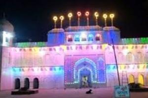 Auraiya News: श्रावण मास में शिव मंदिरों में तैयारियां लगभग पूरी, मंगलवार से शिवालयों में लगेगी भक्तों की कतार