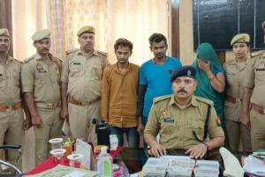 Chitrakoot News : चोरी का खुलासा, लाखों के जेवरात और नकदी भी बरामद, एक महिला सहित तीन आरोपी गिरफ्तार
