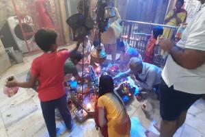 मुरादाबाद : शिवभक्तों ने मंदिरों में किया जलाभिषेक, हर-हर महादेव के जयकारों से गूंजा वातावरण