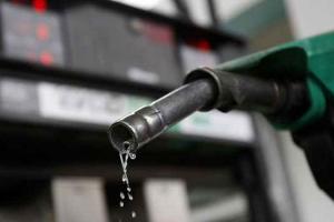 नैनीताल: पेट्रोल पंप से चोर 75 हजार ले उड़े  