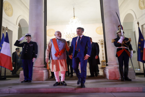 PM Modi France Visit : फ्रांस में बैस्टिल परेड में शामिल हुए पीएम मोदी, Indian Army का दिखेगा जलवा