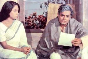 Sanjeev Kumar Birthday:  'शोले' में जया भादुडी के ससुर का किरदार निभाने से भी नहीं हिचकिचाए संजीव, दर्शकों के दिलों में बनाई खास पहचान 