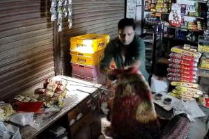 Theft In Kanpur: चकेरी में नहीं थम नहीं चोरी की घटनाएं, थोक परचून दुकान से पांच लाख की चोरी, जुलाई माह में 14वीं वारदात