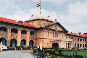 Allahabad High Court: फर्जी आयु प्रमाण पत्र मामले में फैसला आने तक ट्रायल कोर्ट के निर्णय पर रोक