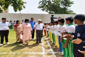 अयोध्या: राष्ट्रीय खेल दिवस पर आयोजित हुई रेस व खो-खो प्रतियोगिता