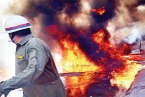 फिरोजाबाद: केमिकल के गोदाम में लगी आग, लाखों का नुकसान