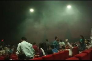 कानपुर: पीवीआर सिनेमा में फिल्म के दौरान शार्ट-सर्किट से लगी आग, दर्शकों में मचा हड़कंप