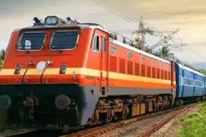 बरेली: विद्युतीकरण पूरा होने के बाद नहीं दौड़ी ईएमयू ट्रेन