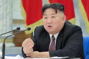 उत्तर कोरिया के नेता किम ने मिसाइल उत्पादन में बढ़ोतरी के दिए आदेश 