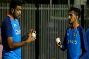 Asia Cup 2023 : पूर्व क्रिकेटरों की राय, अश्विन-चहल को भारतीय टीम में होना चाहिए 