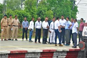 सिग्नल ओवरशूट मामले में उत्तर रेलवे के चीफ सेफ्टी ऑफिसर पहुंचे रामपुर जंक्शन, स्टेशन मास्टर और गेटमैन के लिए बयान
