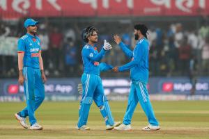 IND vs AUS 2nd ODI: भारत ने ऑस्ट्रेलिया को 99 रन से हराया, सीरीज भी जीत 