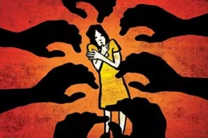 रुद्रप्रयाग: जंगल में गाय चराने आई युवती के साथ दुष्कर्म करने वाला एक आरोपी गिरफ्तार, दो फरार  
