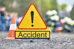 Ayodhya accident : पीएसी के खड़े ट्रक में डीसीएम ने मारी टक्कर, 4 जवान घायल 
