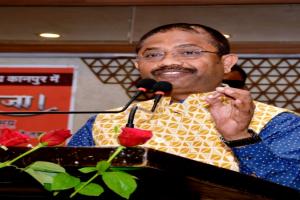 कानपुर में बोले मंत्री नंदी - ‘भारत’ का मुकाबला नहीं कर सकते नकली अंग्रेज