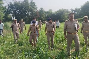 Auraiya Murder : महिला व युवक की ईंट से कुचलकर हत्या, दो हत्याओं से फैली सनसनी, पुलिस बोली- जल्द होगा खुलासा