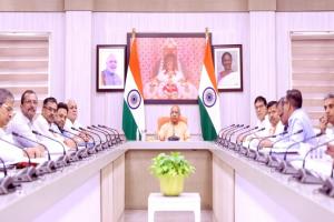 मुख्यमंत्री योगी ने की स्वच्छता श्रमदान कार्यक्रम की तैयारियों की समीक्षा
