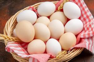 बरेली : सावन के बाद कैरी ने बढ़ाए अंडे के दाम