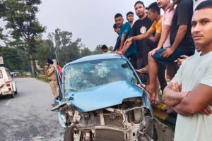 कालाढूंगी: Wagon R  और  Santro की भिडंत में पांच घायल   