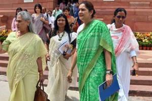 Women Reservation Bill: महिला आरक्षण लागू कब होगा? सरकार विपक्ष के सामने चुनौती, आधी दुनिया के लिए दिल्ली बहुत दूर
