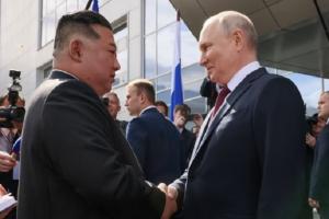 किम जोंग की रूस की यात्रा के बीच दक्षिण कोरिया ने जताई  चिंता