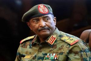 सूडान के सेना प्रमुख ने अर्धसैनिक समूह को भंग करने का जारी किया आदेश