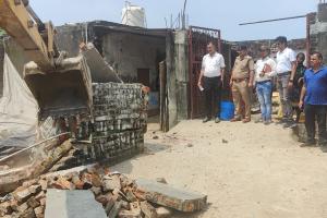 काशीपुर: सरकारी भूमि से प्रशासन ने हटाया अतिक्रमण