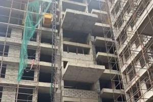 गुजरात: अहमदाबाद में 13वीं मंजिल से गिरा निर्माणाधीन इमारत का झूला, तीन मजदूरों की मौत 