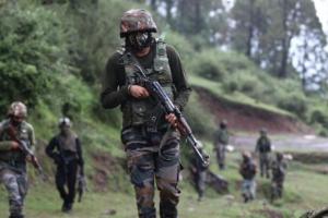 जम्मू-कश्मीर: रियासी में सुरक्षा बलों के साथ मुठभेड़ में आतंकवादी ढेर, एक पुलिसकर्मी घायल 