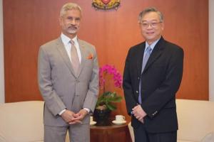 जयशंकर ने सिंगापुर के विदेश मंत्री से की मुलाकात, रणनीतिक साझेदारी और वैश्विक विकास पर हुई चर्चा 
