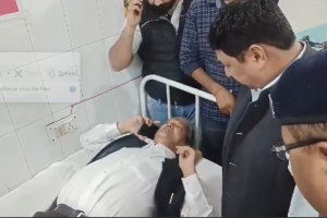 बाजपुर: पूर्व मुख्यमंत्री हरीश रावत सड़क हादसे में हुए घायल