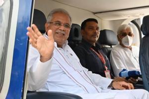 मुख्यमंत्री भूपेश बघेल का विमान लगा डगमगाने, लखनऊ एयरपोर्ट पर इमरजेंसी लैडिंग