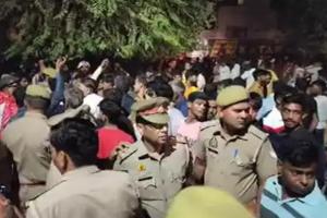अलीगढ़: शोभायात्रा के दौरान हुई झड़प में दोनों समुदायों के पांच लोग हिरासत में 