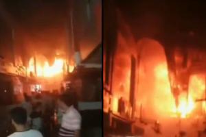गुजरात: सूरत के बॉम्बे मार्केट में लगी आग, दमकल की गाड़ियां मौके पर मौजूद