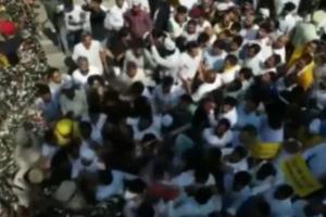 संजय सिंह की गिरफ्तारी के खिलाफ आप कार्यकर्ताओं ने किया प्रदर्शन, पुलिस से हुई झड़प