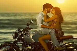 Bollywood: प्यार के महीने में रोमांस करेंगे Shahid Kapoor-Kriti Sanon , Valentine's वीक में फिल्म रिलीज की घोषणा 
