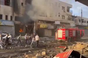 Israel Hamas War: गाजा के अंदरुनी इलाकों तक पहुंची इजराइली सेना, अस्पतालों के नजदीक किए हवाई हमले 