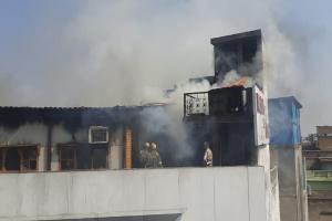 मुरादाबाद : होटल की तीसरी मंजिल के किचन में लगी आग, सुरक्षित बचाए कर्मी