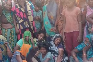 Pulwama Target Killing: आतंकियों ने मजदूर की गोली मारकर की हत्या... शव पहुंचा गांव, परिजनों में मचा कोहराम